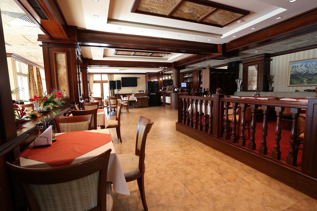 Hotel Park Karnobat 외부 사진